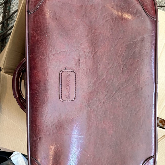 Brownish red Brittany Suitcase. Only ever been used to move. - Picture 2 of 5